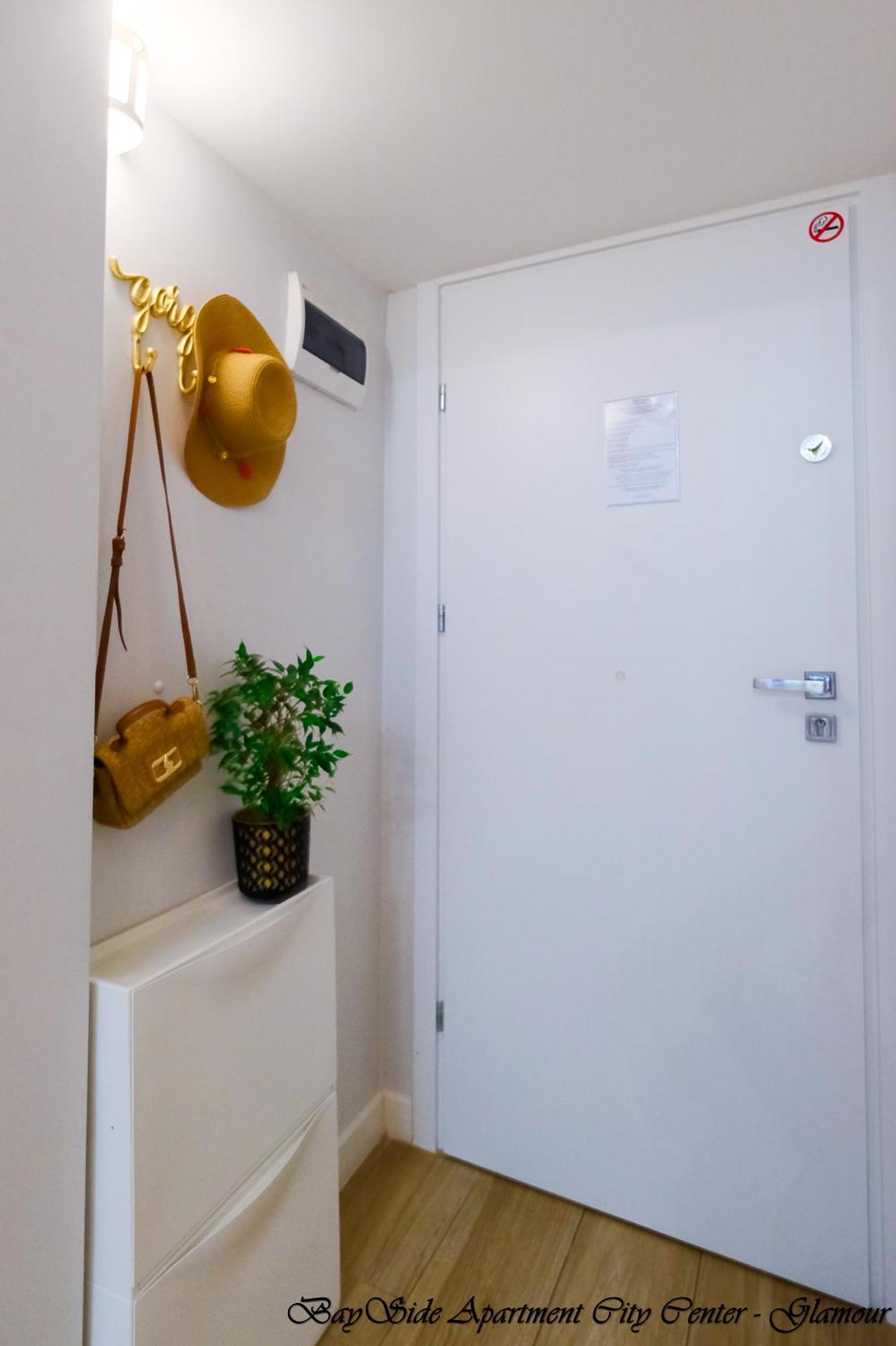 Bayside Apartments City Center Гданьск Экстерьер фото